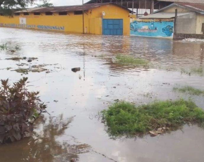 le Fleuve Congo inonde dans des quartiers de Kisangani